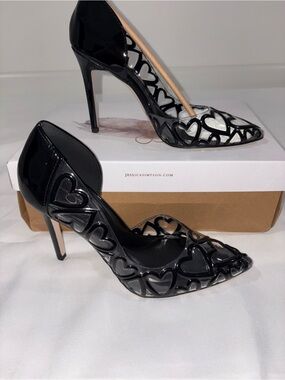 Jessica Simpson Black Patent Heart Cutout Pointed Toe Pumps